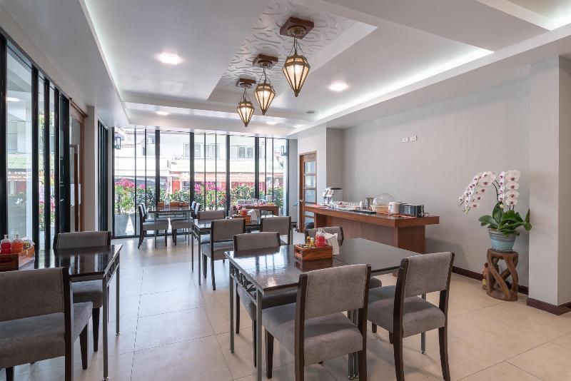 Photo of Cozytel Chiangmai, 3-star hotel in Chiang Mai