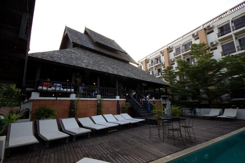 Photo of Rainforest Chiangmai Hotel, 3-star hotel in Chiang Mai