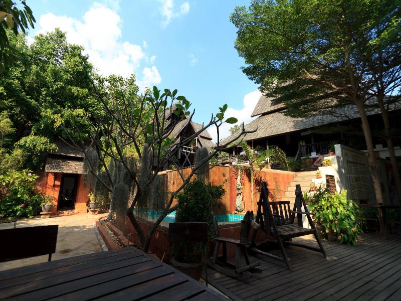 Photo of Rainforest Chiangmai Hotel, 3-star hotel in Chiang Mai