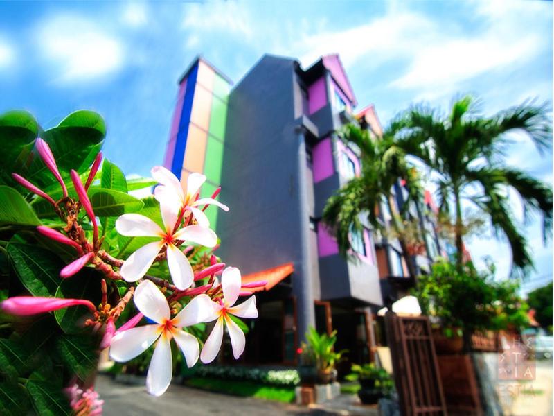 Estia Chiangmai (SHA Plus +), Singapore