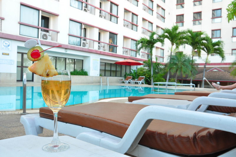 Photo of Amora Hotel Tapae Chiang Mai, 4-star hotel in Chang Moi