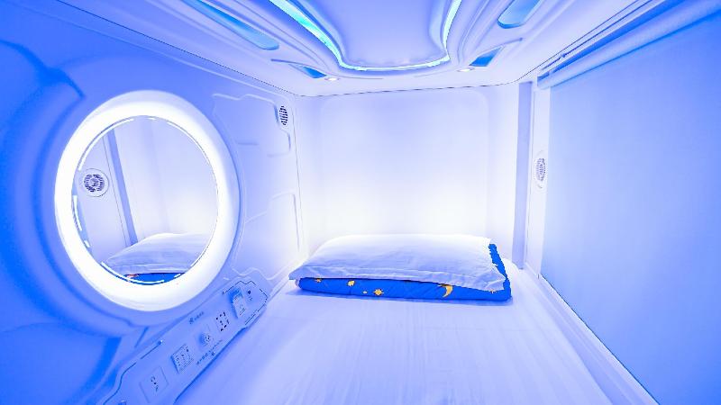 Spacepod@com, Singapore