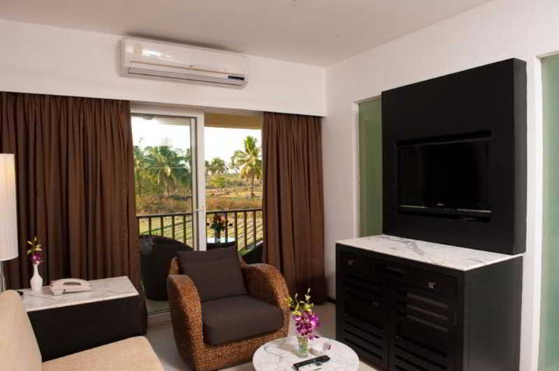 Photo of Royal Orchid Beach Resort & Spa, 5-star hotel in Uttorda