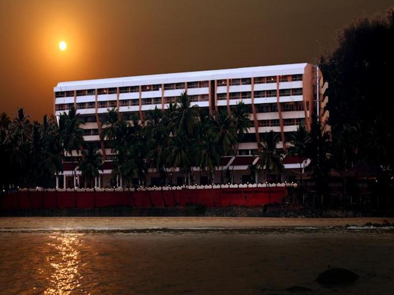 Photo of Bogmallo Beach Resort, 4-star hotel in Marmagao