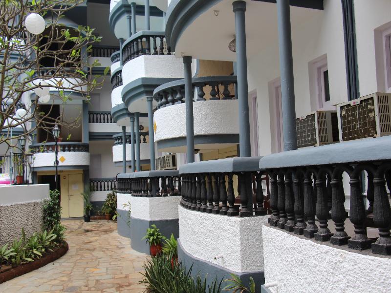 Santiago Beach Resort exterior, 3-Star hotel in Calangute