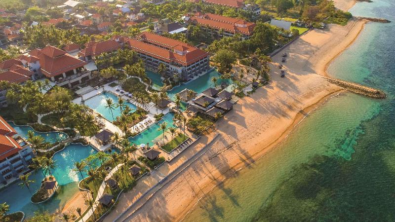 Conrad Bali, Singapore