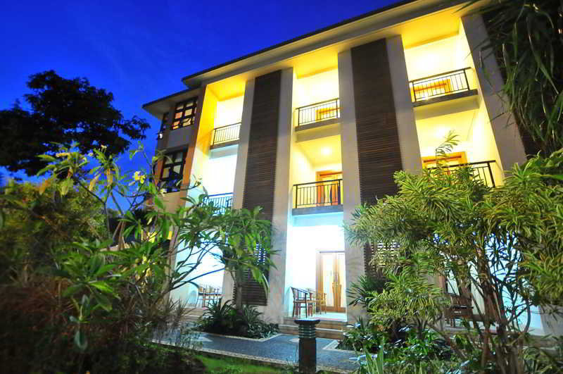 Sandat Hotel Legian, Singapore