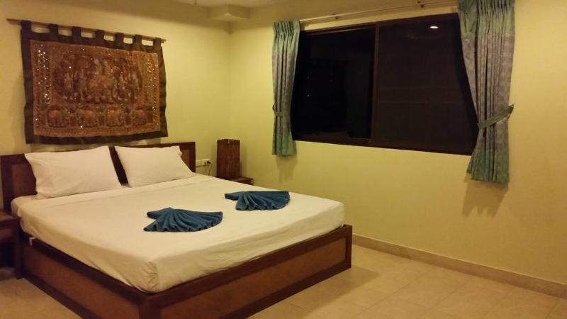 Photo of Villa Oranje, 2-star hotel in Chiang Mai