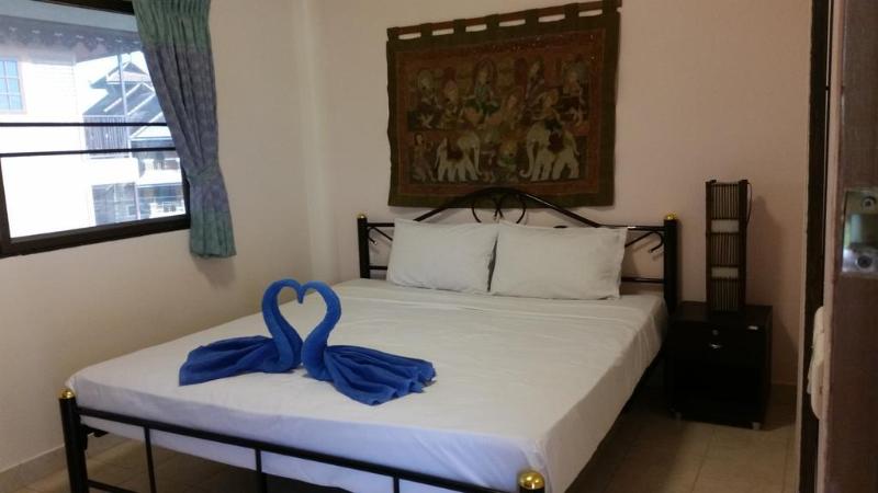 Photo of Villa Oranje, 2-star hotel in Chiang Mai