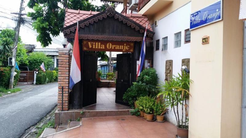 Photo of Villa Oranje, 2-star hotel in Chiang Mai