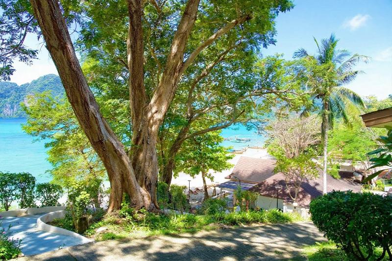 Photo of Bayview Resort, 4-star hotel in Rayong