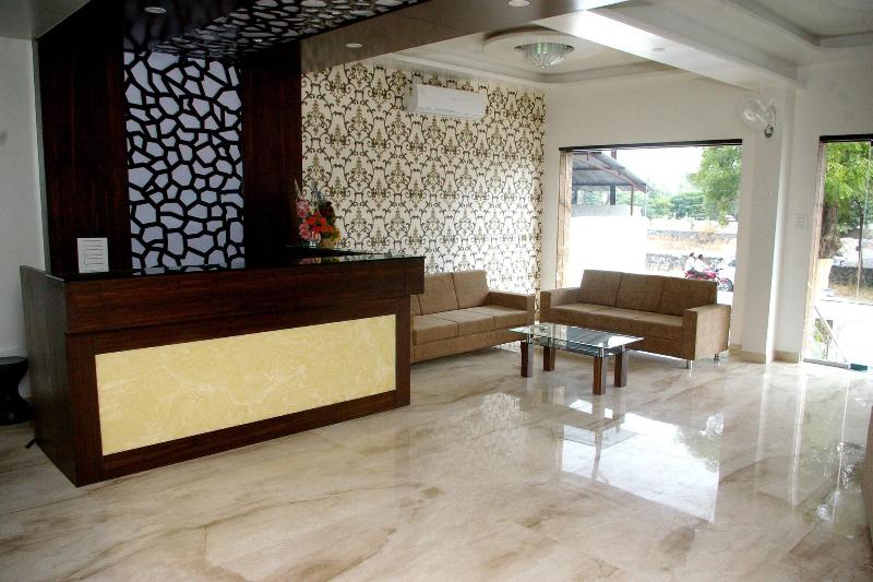Photo of Hotel Gulmohar Pride, 3-star hotel in Ahmednagar