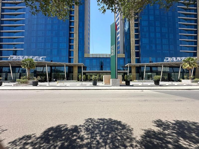 Photo of Riyadh Suites Hotel - Suite Inn Riyadh, 5-star hotel in Al Sulimania