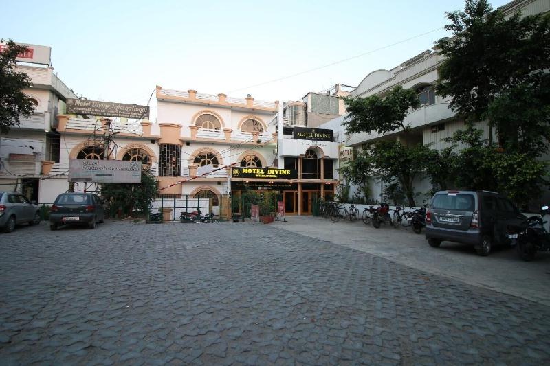 Photo of Motel Divine International, 3-star hotel in Haridwar (and vicinity)