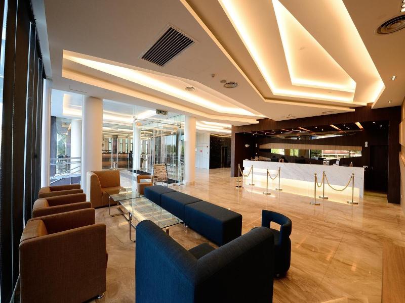 Photo of Goldenbay Hotel, 3-star hotel in Bintulu