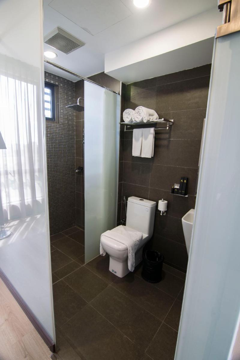 Photo of Goldenbay Hotel, 3-star hotel in Bintulu