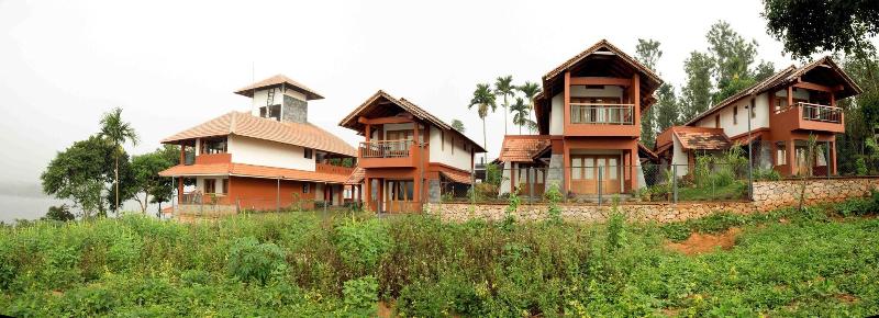 Photo of Vistara Resort, 4-star hotel in Sulthan Bathery