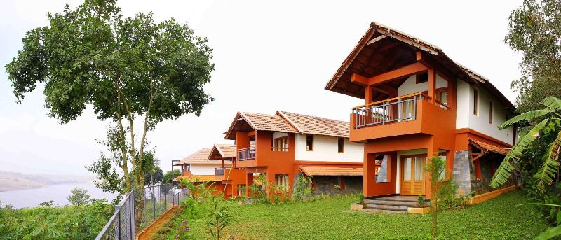 Photo of Vistara Resort, 4-star hotel in Sulthan Bathery