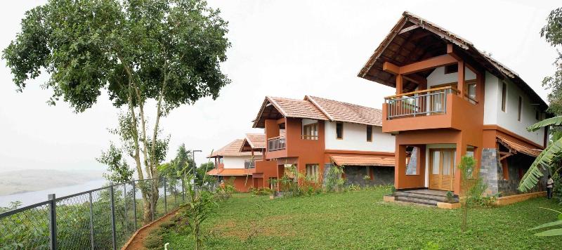 Photo of Vistara Resort, 4-star hotel in Sulthan Bathery