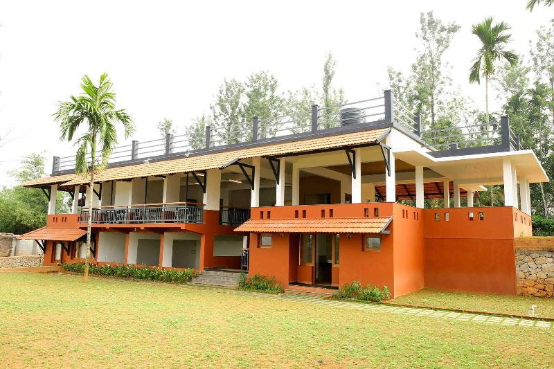 Photo of Vistara Resort, 4-star hotel in Sulthan Bathery