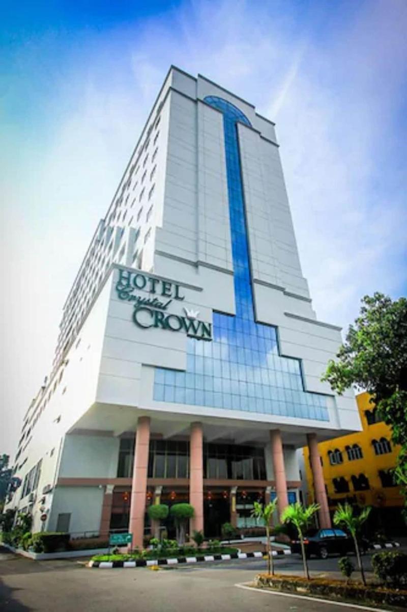 Photo of Crystal Crown Hotel Harbour View, 3-star hotel in Pelabuhan Klang