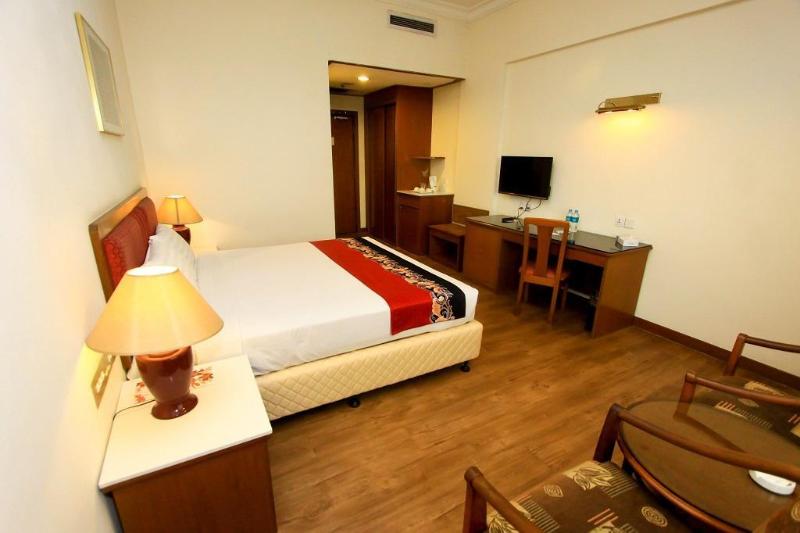 Photo of Crystal Crown Hotel Harbour View, 3-star hotel in Pelabuhan Klang