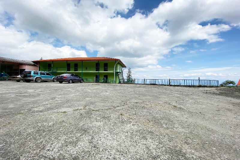 OYO 90257 Rocky Mountain Lodge exterior, 2-Star hotel in Kota Kinabalu (and vicinity)