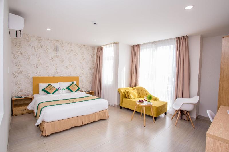 Camila Airport Hotel, Singapore