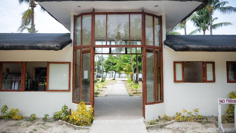 Photo of Hotel Estrella, 3-star hotel in Downtown Tacloban