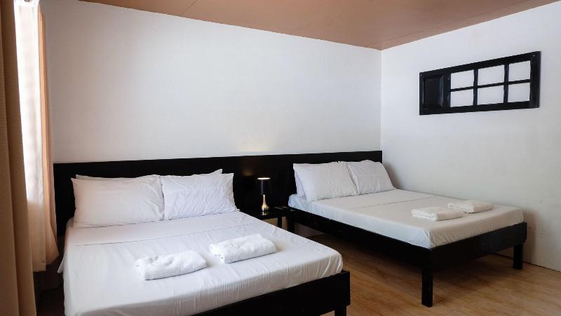 Photo of Hotel Estrella, 3-star hotel in Downtown Tacloban