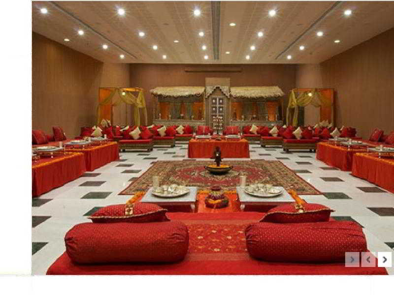 The Ummed Jodhpur Palace Resort & Spa, 5-star hotel in Jodhpur