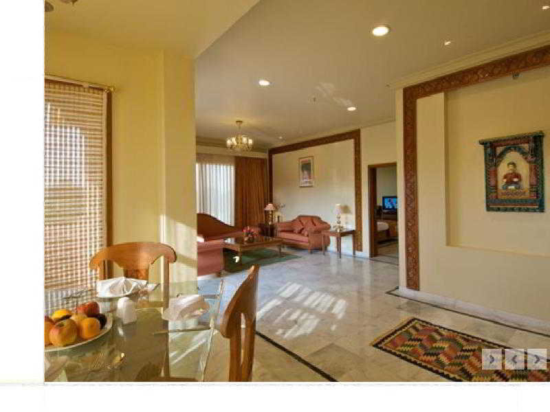 Photo of The Ummed Jodhpur Palace Resort & Spa, 5-star hotel in Jodhpur