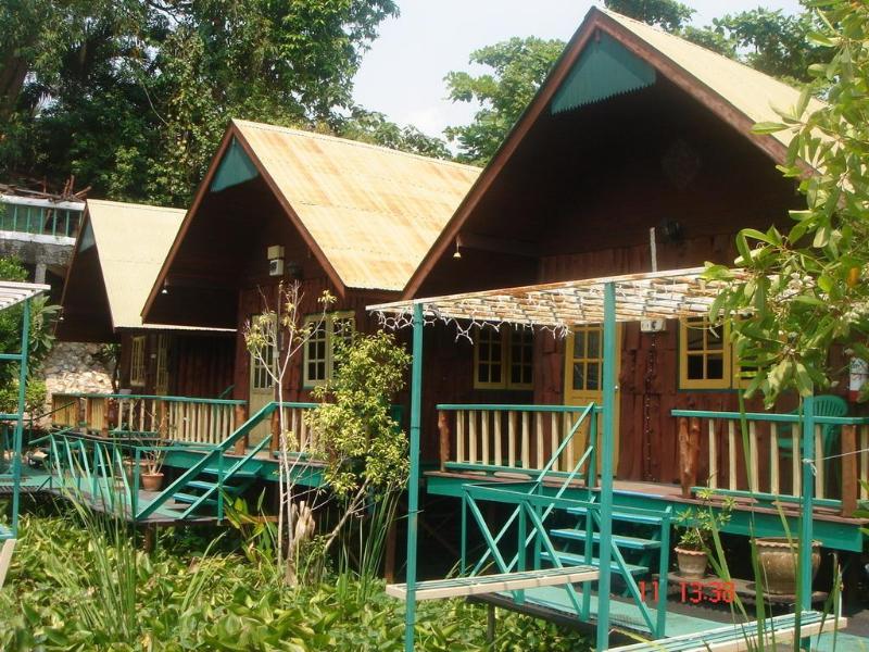 Photo of Patong Moon Inn Guesthouse, 2-star hotel in Bangla Road