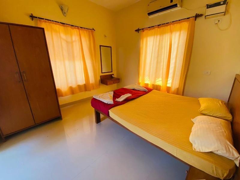 Photo of Morjim Hermitage, 3-star hotel in Morjim
