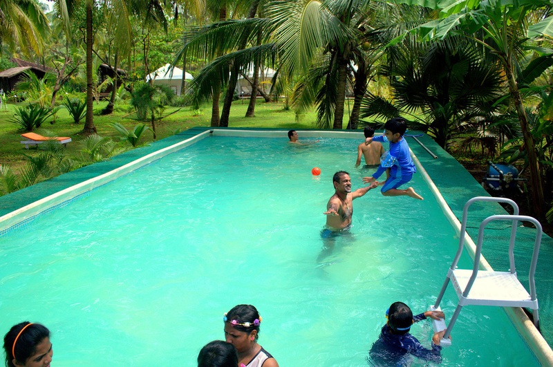 Photo of Montego Bay Beach Village, 3-star hotel in Morjim