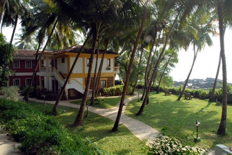 Photo of Bambolim Beach Resort, 4-star hotel in Siridao