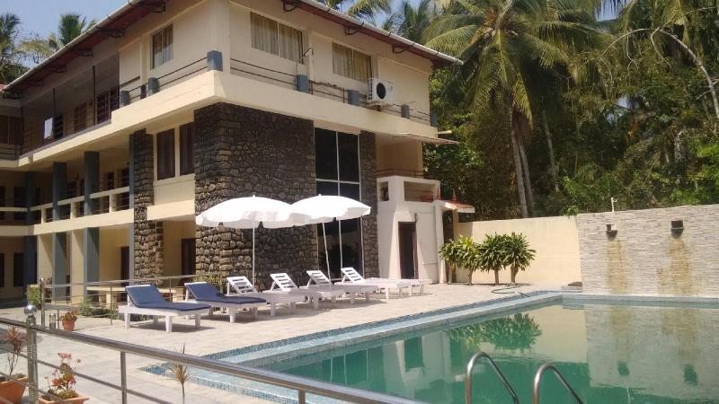 Photo of New Kovalam Beach Hotel, 2-star hotel in Thiruvananthapuram