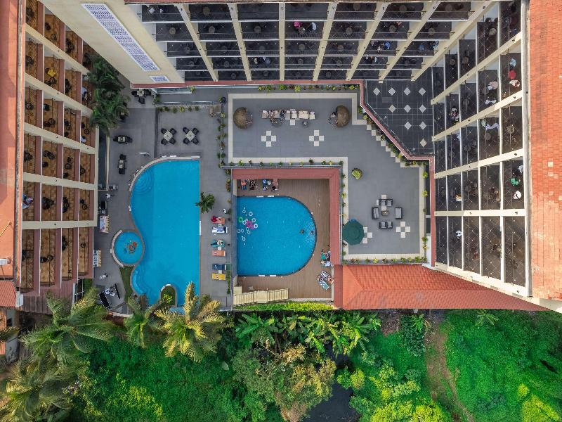 Photo of Golden Tulip Goa Candolim, 4-star hotel in Candolim