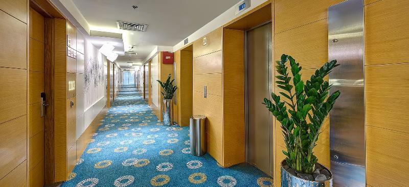 Photo of Royal Continental Hotel, 3-star hotel in Deira