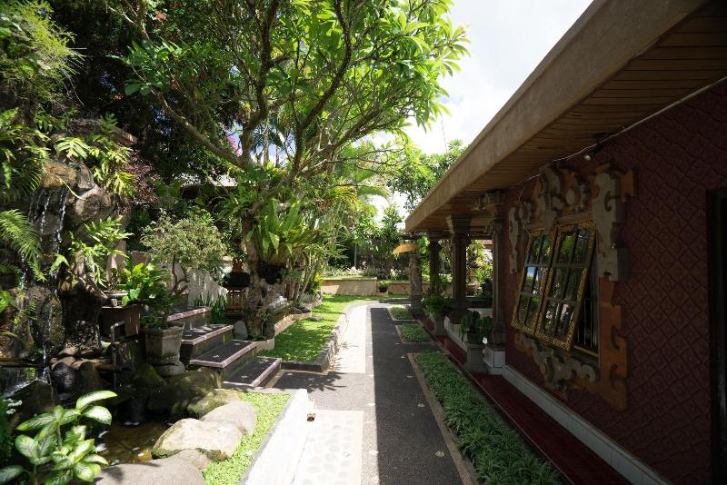Nuaja Balinese Guest House, Singapore
