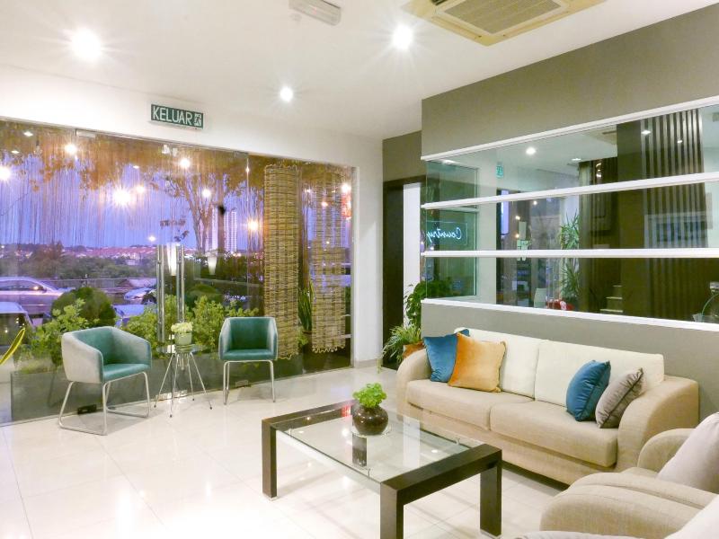 Photo of Country Inn, 3-star hotel in Johor Bahru (and vicinity)