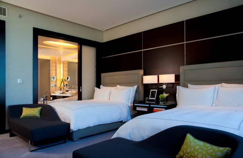 Rosewood Abu Dhabi, 5-star hotel in Abu Dhabi
