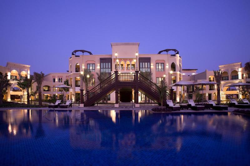 Shangri-La Hotel Apartments Qaryat Al Beri, 5-star hotel in Abu Dhabi