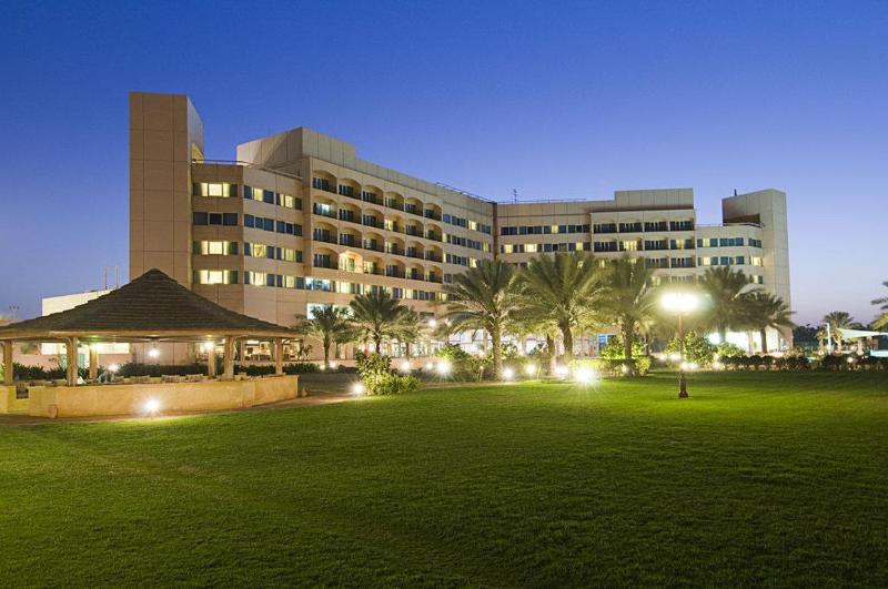 Photo of Danat Jebel Dhanna Resort, 5-star hotel in Abu Dhabi