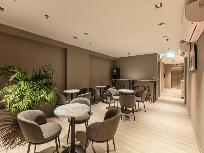 Hotel Calmo Bugis, Singapore