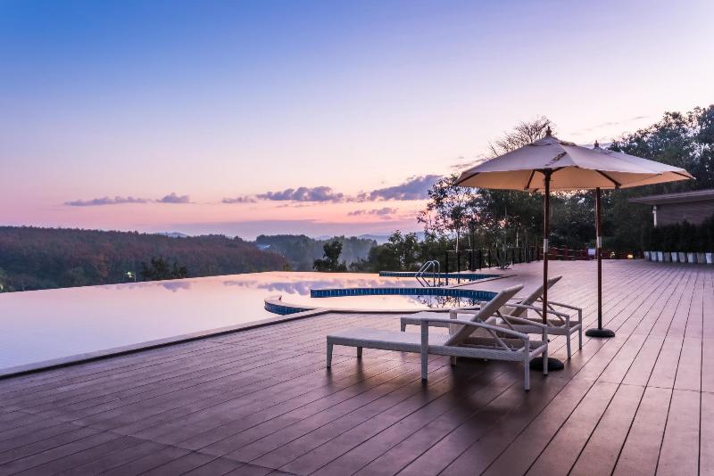 Chiangrai Lake Hill Resort, Singapore