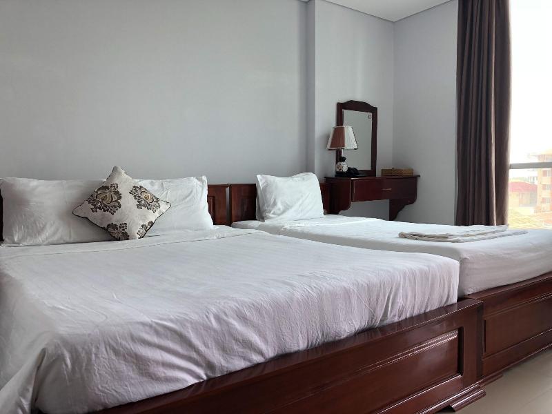 Nam Anh Hotel, Singapore