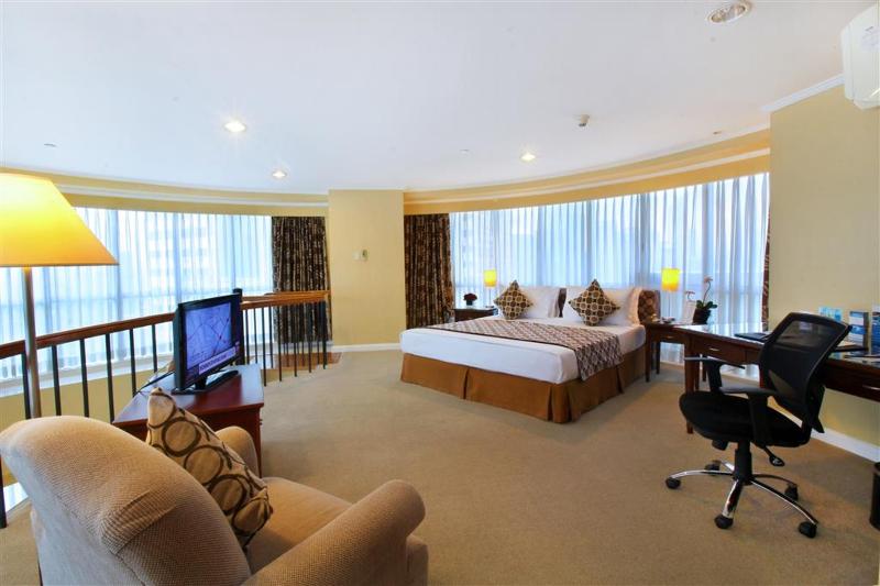 Photo of Oxford Suites Makati, 3-star hotel in Downtown