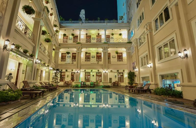 Hotel Grand Saigon, Singapore