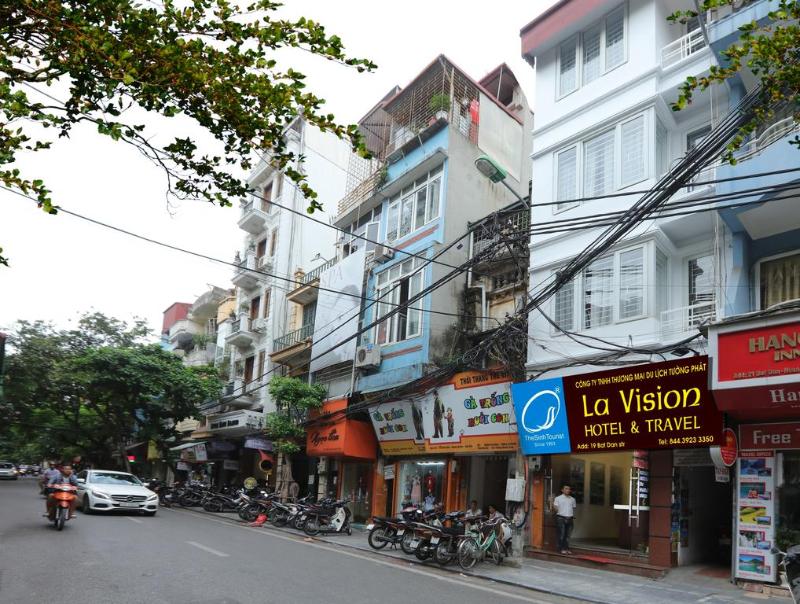 Hanoi La Vision Hotel, Singapore